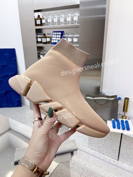 

2022 chelsea boots half boot high shoes knight boots new black leather ankle platform slip-on round flat booties chunky luxury designer ly22