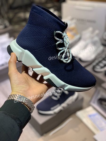 

ladies designer shoes luxury mens fashion boots 35-41 genuine leather made waterproof platform wear resistant outdoor women boots ly220104, Black