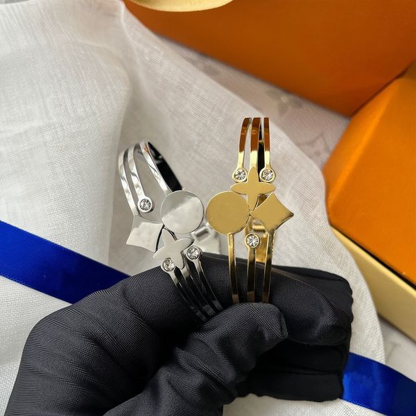 

2022 fashionable bracelets bangle designer bracelet letter crystal 18k gold plated stainless steel bracelet fashion jewelry men and women, Black