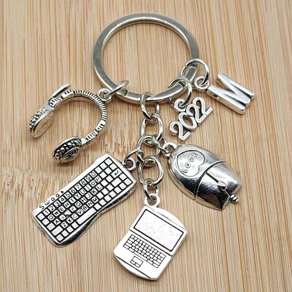 

2022 letter mouse shape lapkeychain stylish diy keychain jewelry gift with metal chain and bracket, Silver