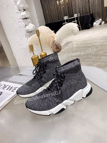 

luxury designer leather and nylon fabric 35-41 boots fashion biker australia booties womens winter platform sneakers ly220105, Black
