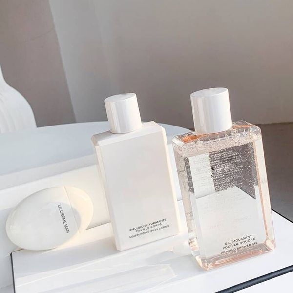 

popular full body fragrance 3-piece gift set moisturizing lotion 200ml foaming shower gel 200ml egg hand cream 50ml good smell