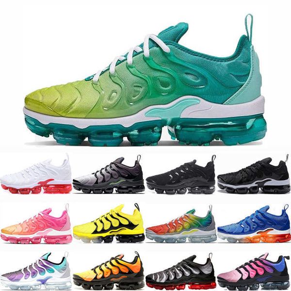 

2021 tn plus running shoe mens womens triple black pink white red hyper violet blue green trainers men women outdoor sport sneakers 36-45 ma