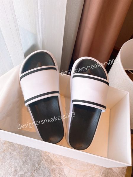 

2022 designer boots satin boots outdoor shoes winter snow fur classic ankle leather knee matt rubber strong thermal insulation effect high z, Black
