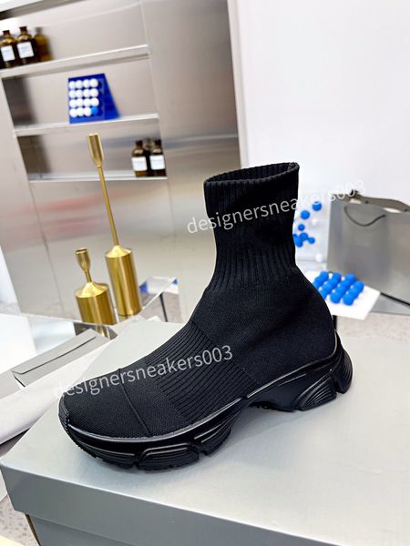 

2022 new apricot leather ankle chelsea boots platform slip-on round flat booties chunky half boot luxury designer high shoes for women thick, Black