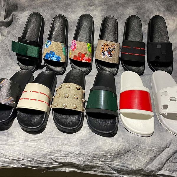 

sandals 24 hours send woman slipper fashion lady sandals beach thick bottom sell well slippers platform alphabet rubber high heel slides, Black