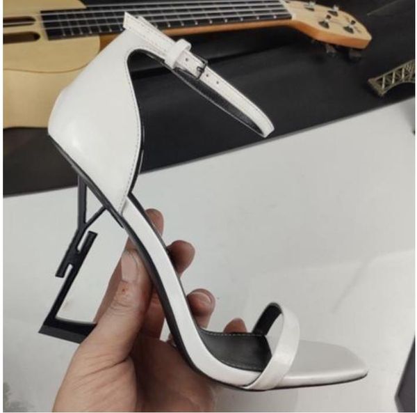 

2022 women luxury dress shoes designer high heels patent leather gold tone triple black nuede red womens lady fashion sandals party wedding