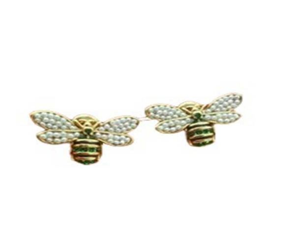 

classic designer jewelry ladies alphabet pearl earrings pure c, White