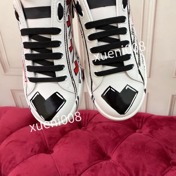 

2022 casual shoes leather shoe couples trainers 34-45 chaussures white flat green red stripe embroidered tiger snake italy bee ace sneaker h, Red;white