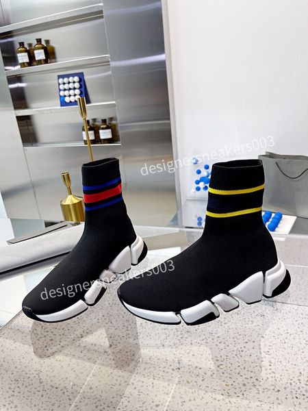 

2022 designer boots nude boots martens boot winter rhinecones velcro ankle booties lady bee embroidered chunky leather platform autumn ly220, Black