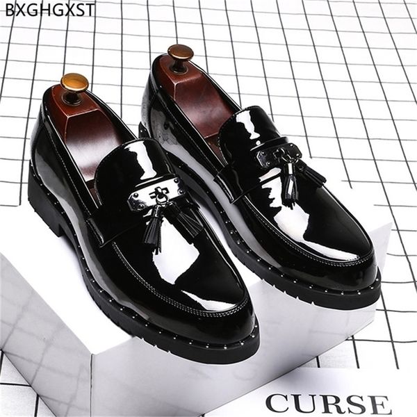 

dress shoes white mens fashion patent leather for men tassel black loafers luxury office chaussure homme 220907