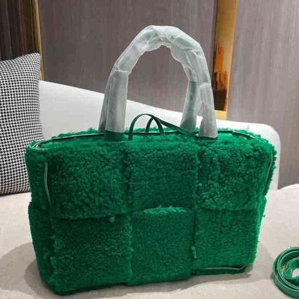 

totes shoulder bags luxury brand women's handbags lambswool tote vintage women leather messenger large capacity wallet 1127