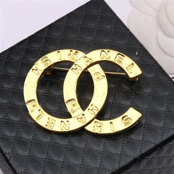 

luxury designer 18k gold plated brooches for mens womens fashion brand double letter sweater suit collar pin brooche 2277309b, Gray