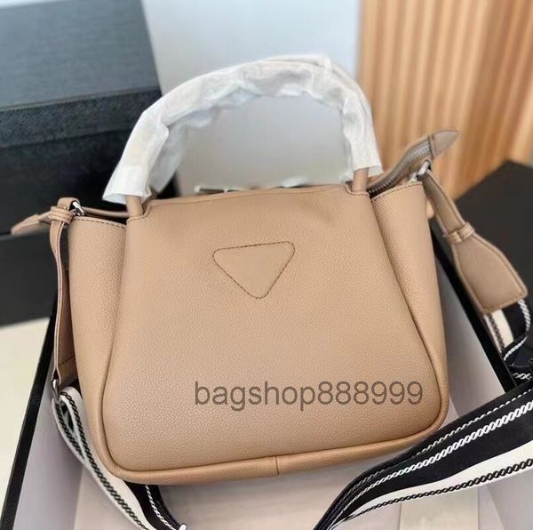 

bucket bag shoulder bags designers triangle womens clutch coin purse fashion crossbody classic multicolor luxury black white ha