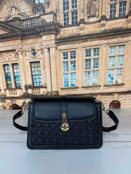 

chch hchc women's messenger bag single shoulder square lock zipper flip design leather embossed 220623