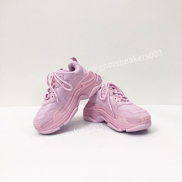 

tall boots flat boots designer luxury excellent quality hollow upper fishnet booties leather upper women trap with dm220601, Black