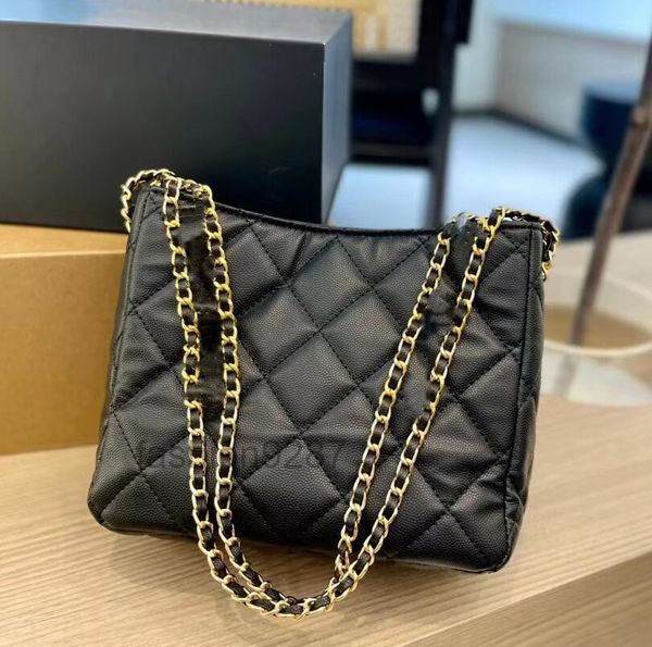 

designer bags rhombus classic lattice chain shoulder bags fashion versatile womens handbag bucket bag leather retro solid color cross body
