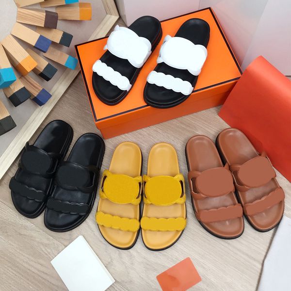 

spring and summer new sandal slippers series couple models are casual all kinds of all match classic leisure pig nose type luxury designer s, Black