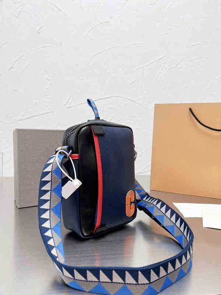 

620s ening bag wear-resistant and durable camera bags men handbag shoulder leather designer sports crossbody male outdoor casual purses 2203