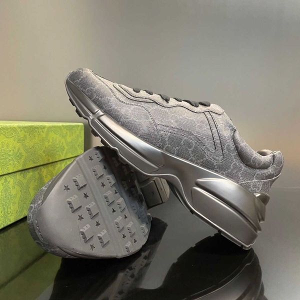 

dress shoes casual shoes sneakers italian leather bee mouth tiger women men, Black