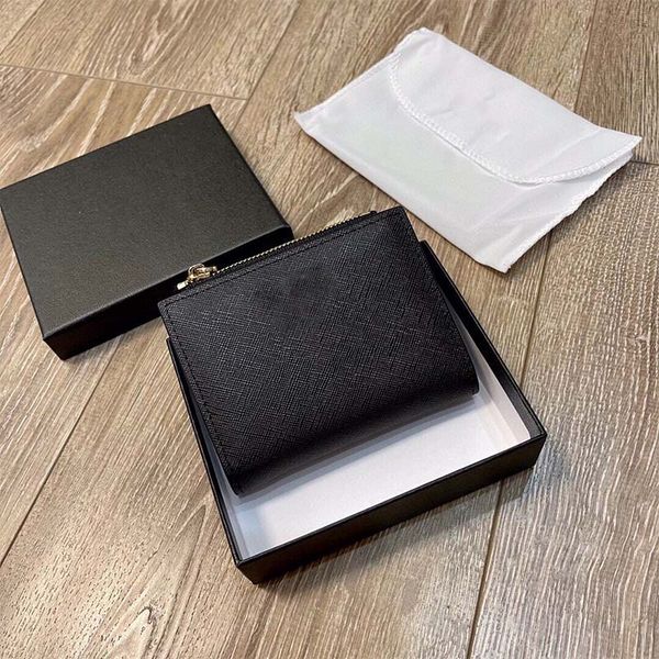 

2022 women designer bag luxurys saffiano leather wallet rasalie clemence by the pool cosmetic bags spring coin purse key pouch card holder f
