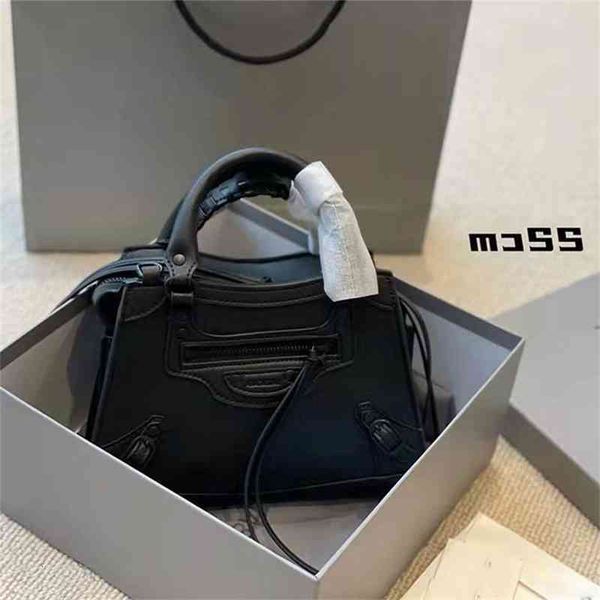 

newluxury b handbags designer bbalencaigass 2022 star net red same crocodile leather locomotive bag single shoulder oblique span portable wo