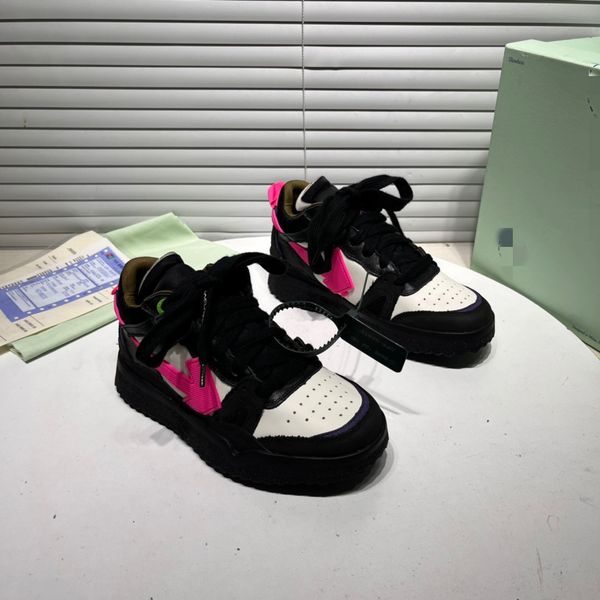 

2023new round-headed lace-up casual shoes sneakers fashion flowers leather patchwork low-runway platform wedge shoes 0523, Black