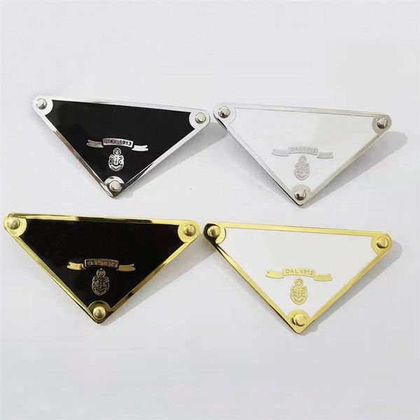 

2022 new p home vintage spring barrettes ins european and american metal inverted triangle designer hair clip 21i, Golden;silver