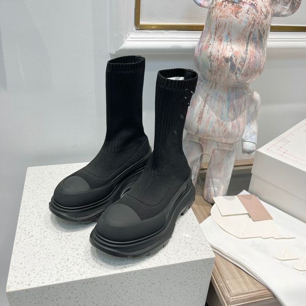 

interlocking black ankle biker chunky platform flats combat boots low heel lace-up booties leather chains logo 0814