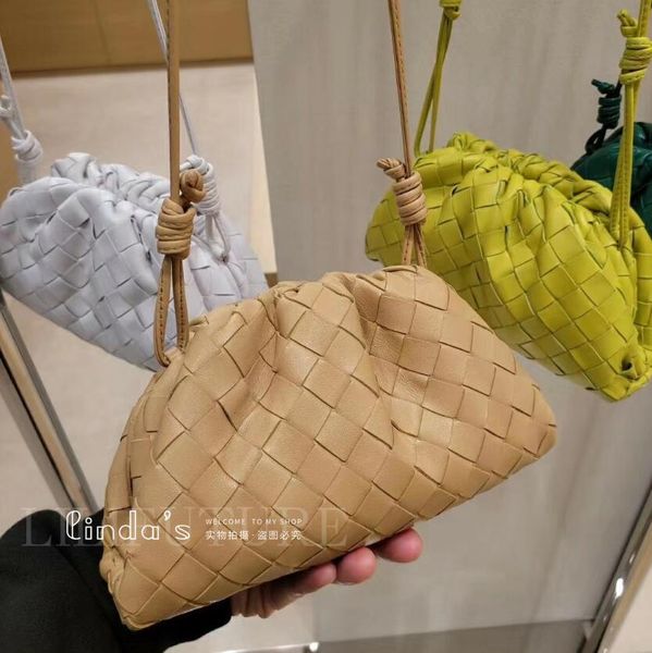 

bvss bvs mini pouch cloud woven drawstring handbag cassavaxwl bottegas''venetas hke