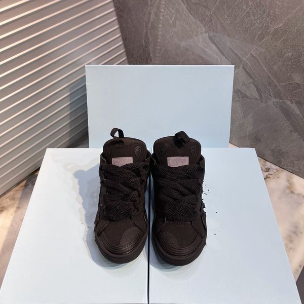 

the new round-headed lace-up casual shoes sneakers fashion flowers leather patchwork low-runway platform wedge shoes 0523, Black