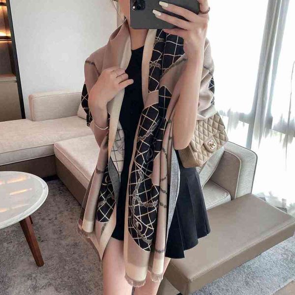 

design warm thickened double-sided bib air conditioning shawl scarf women 2021 imitation cashmere short beard tassel versatile decoration, Blue;gray