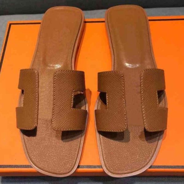 

designer luxury hemes slippers herme slipper beach h classic flat woman sandals summer lady cartoon big head leather bath, Black