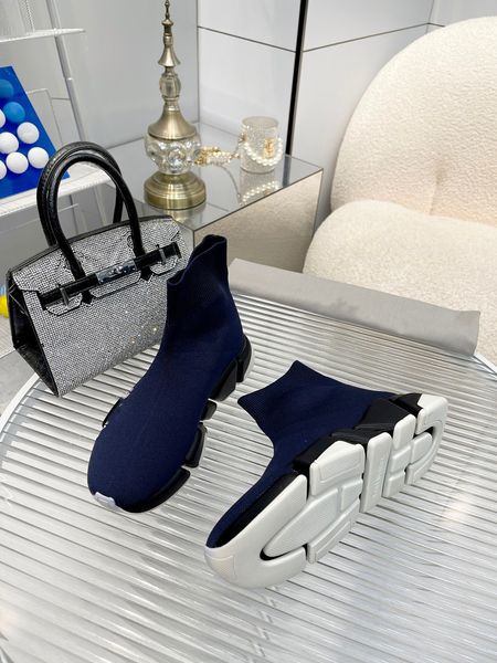 

2023 women sneakers travel shoes leather lace-up sneaker fashion lady flat designer trainers letters woman shoe platform mens 0523, Black