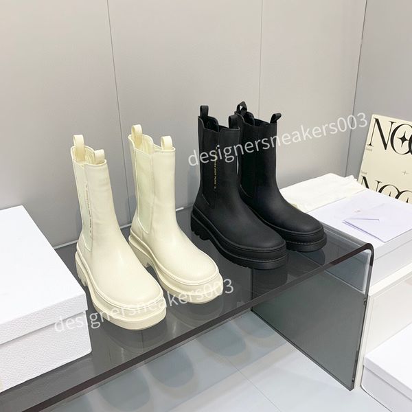 

letter graphy black leather boots celebrity catwalk boots women's ankle bootes beach shoes sandals loafers slides jn220709