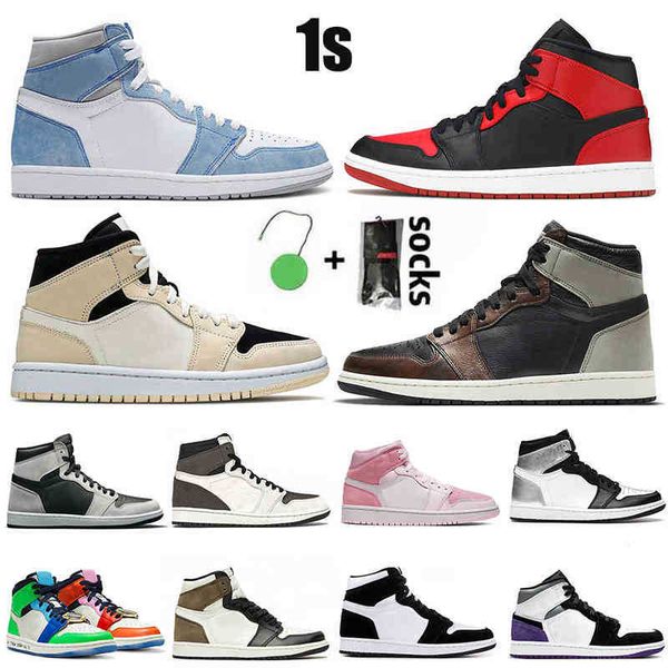 

boots 2022 with socks jumpman 1 women mens basketball shoes 1s high og hyper royal shadow patina travis digital pink barely orange trainers, Black