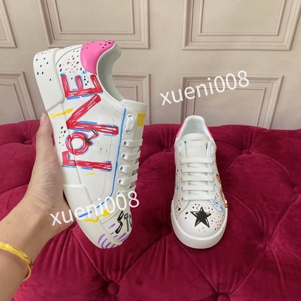 

2022 luxury women's sneakers designer casual shoes motorcycle decorated with thick rubber sole bags hc220701, Red;white