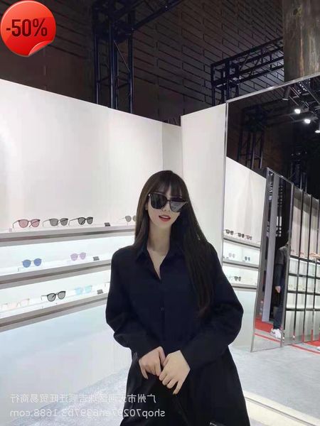 

designer sunglasses 2022 new large frame sunglass friend looks thin puyi same sunglass ing, White;black