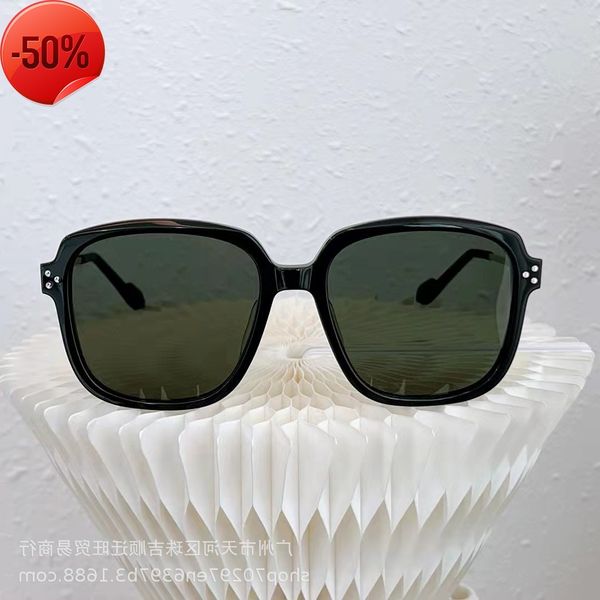 

designer sunglasses 2022 new sunglass mil versatile sunglass same, White;black