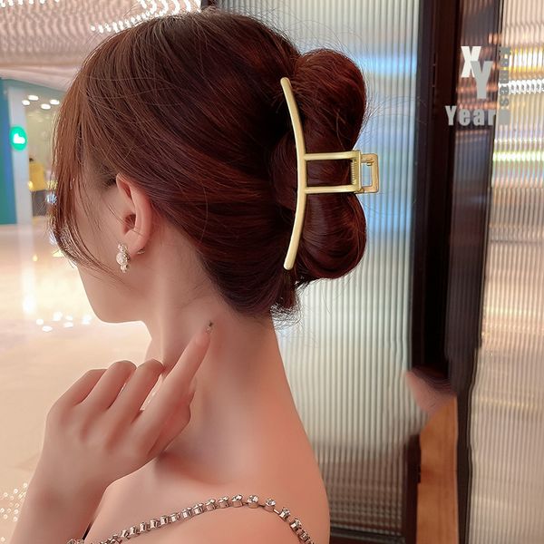 

new clamps headdress back of the head female summer metal shark clip hairclaw for woman, Slivery;golden