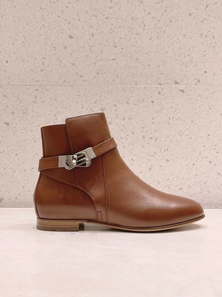 

latest women's designer boots martin belt buckle desert boots s flamingo love arrow medal leather thick winter shoes high heel with box, Black
