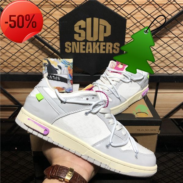 

2022 men woman sb low running shoes black white the 50 ts night of mischief chunky bears strange love unc mens sports trainers
