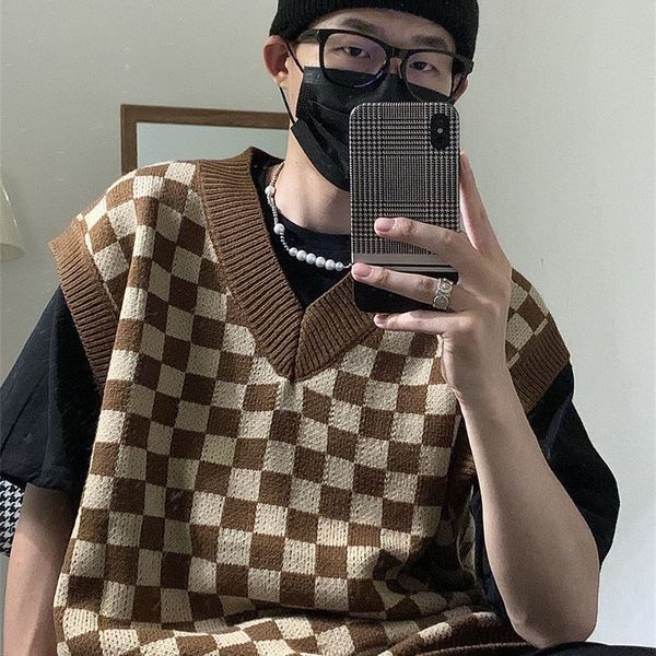 

men s sweaters autumn checkerboard v neck knitted sweater vest men and women sleeveless loose casual pullover mens vintage l220914, White;black