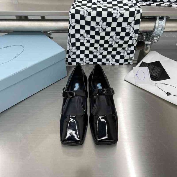 

dress shoes single shoe women's autumn patent leather shallow mouth ballet shoes square toe flats mary jane, Black