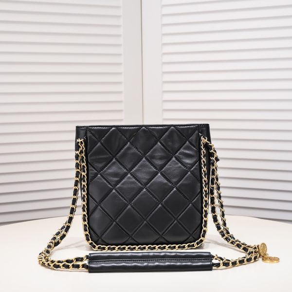 

luxurious designers bags women fashion handbag lambskin shoulder bag chain bags bags c16