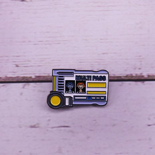 

other fashion accessories the fifth element multipass enamel pin, Silver