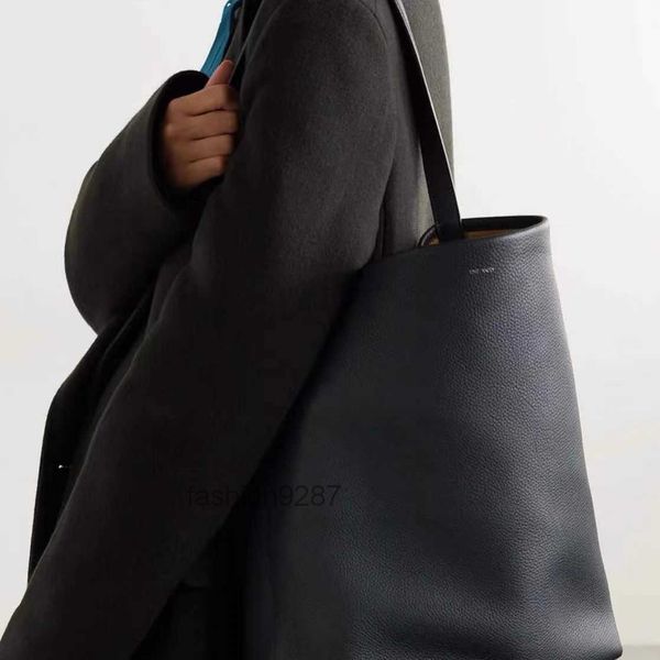 

designer tw leather large tote bag n / s park tote bag minimalist leather bucket shoulder bag 2022