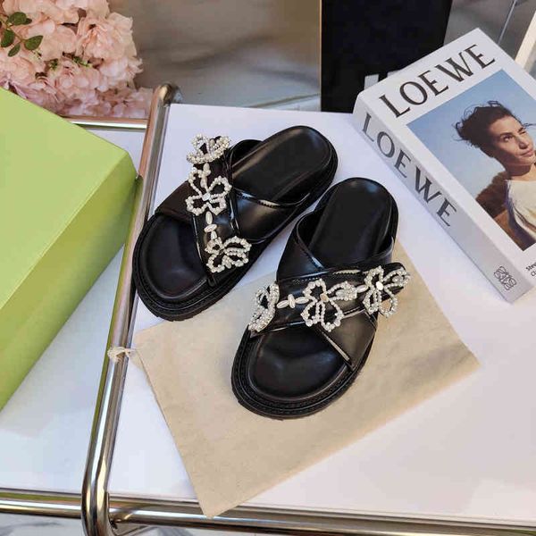 

slippers summer pearl flower cross with black thick soled slippers women's fashion wear open toe beach sandals women