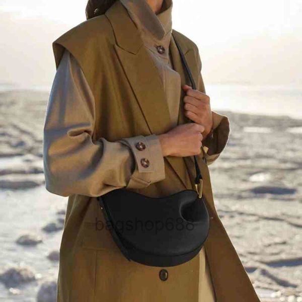 

designer bags french leather soft leather handbag female pea fashion clutch bag pleated dumpling shoulder bag