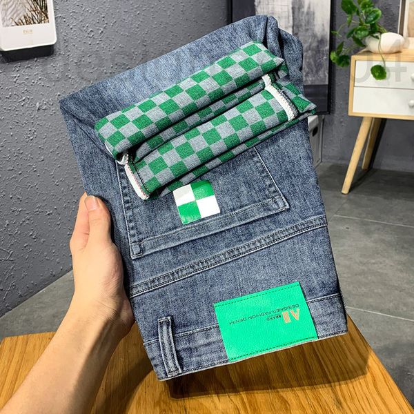 

men's shorts designer checkerboard printed denim shorts new summer high-end elastic fabric five point pants thin mx5o, White;black